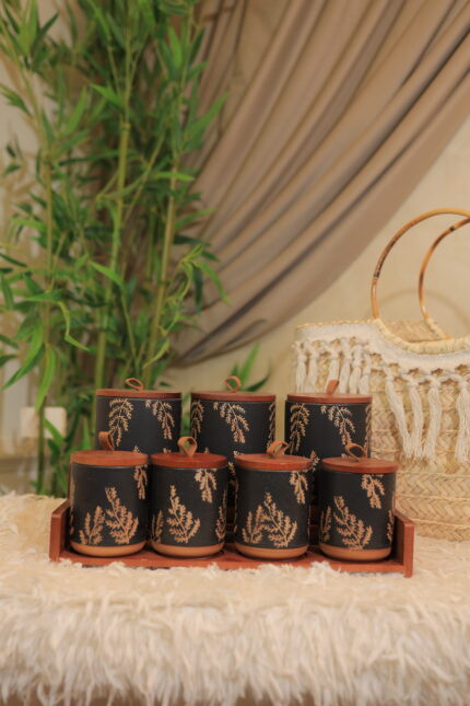 طقم توابل بورسلين اسود